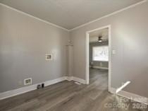 924 Aileen Circle - Photo 6