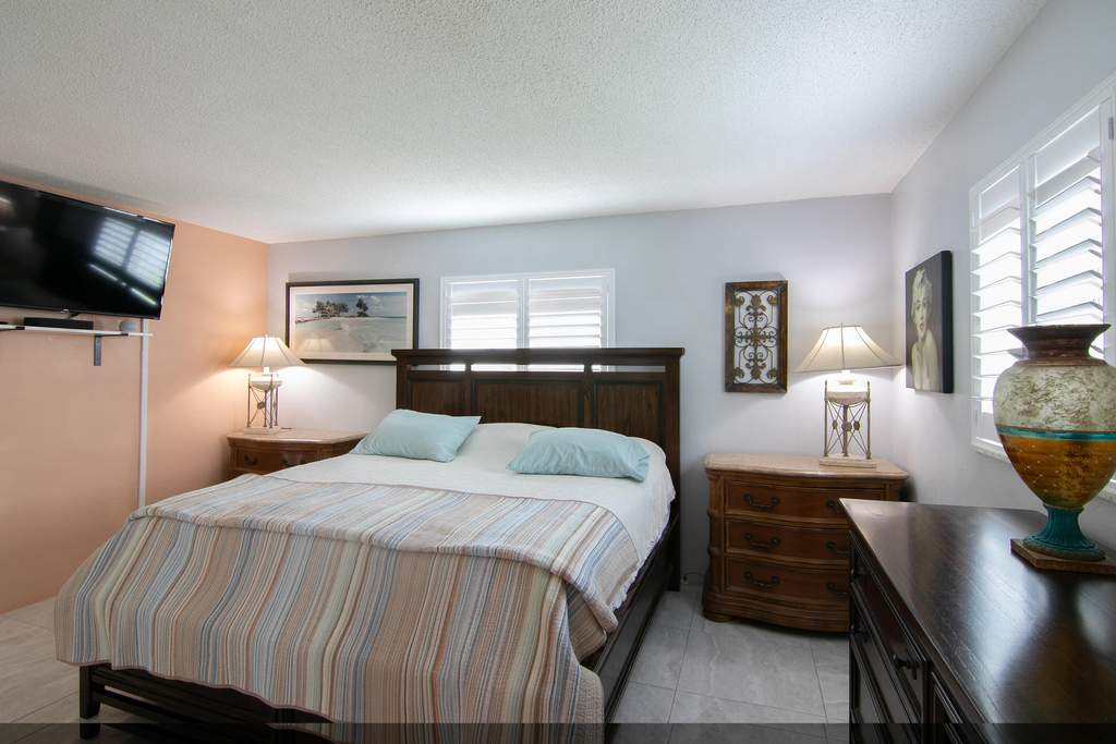 2812 Garden Drive S - Photo 8