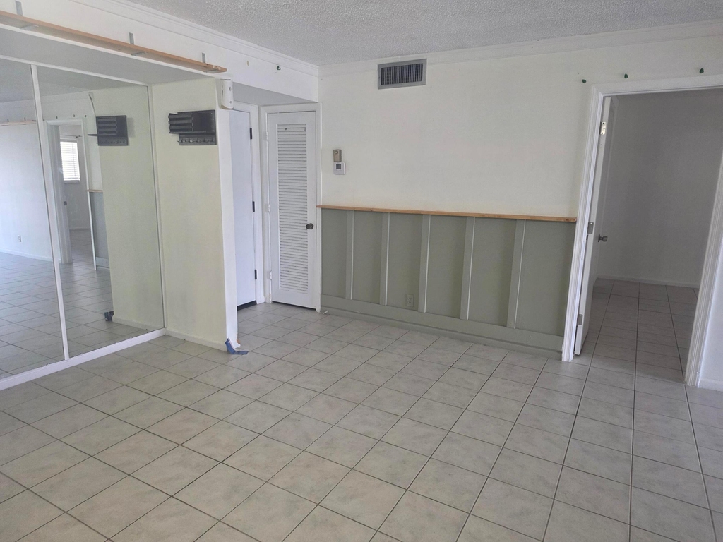 959 Se 2nd Avenue - Photo 6