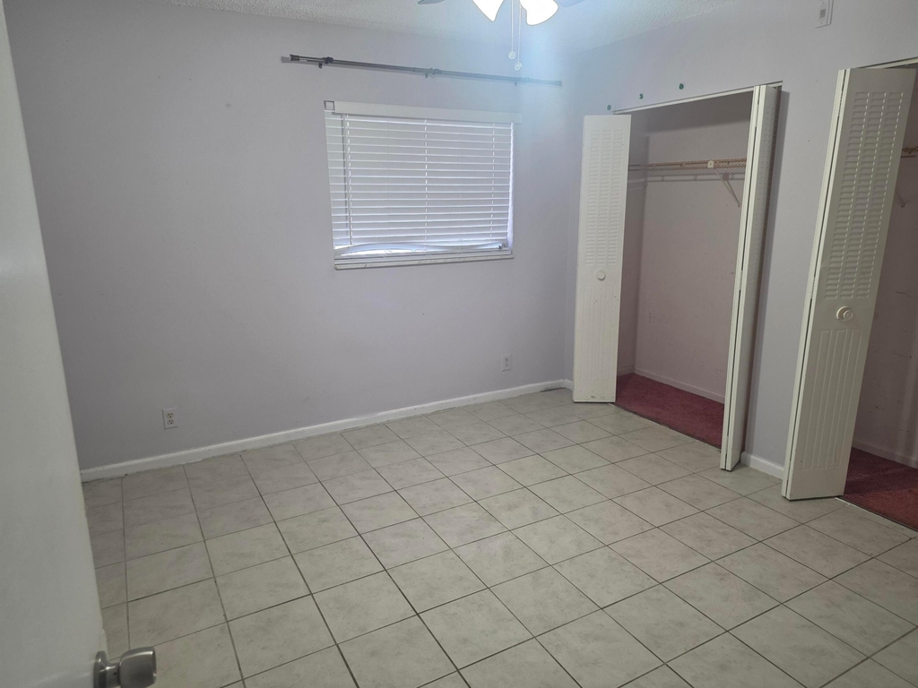 959 Se 2nd Avenue - Photo 11
