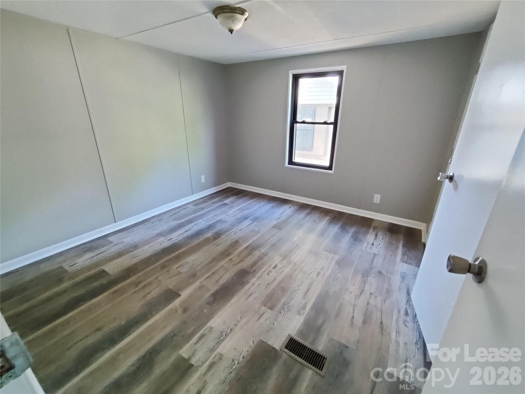 1809 Dallas Stanley Highway - Photo 3