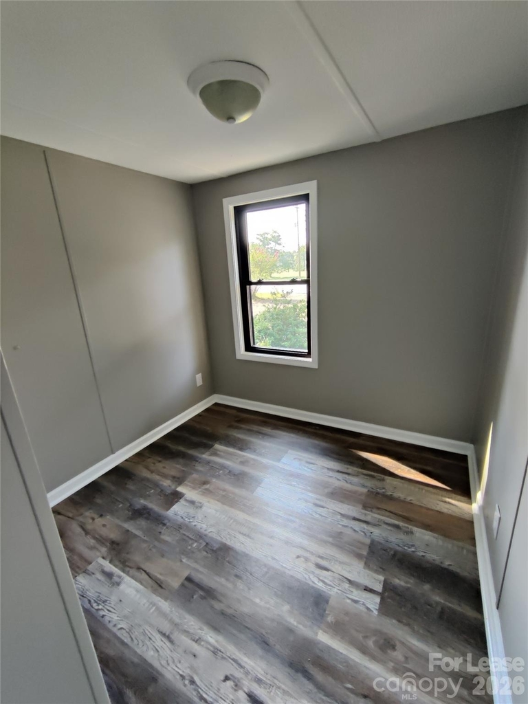 1809 Dallas Stanley Highway - Photo 6