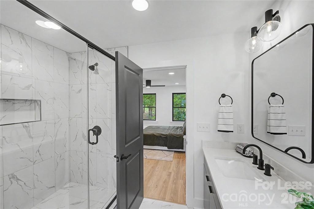 6717 Tracy Avenue - Photo 25