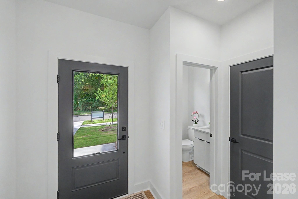 6717 Tracy Avenue - Photo 2