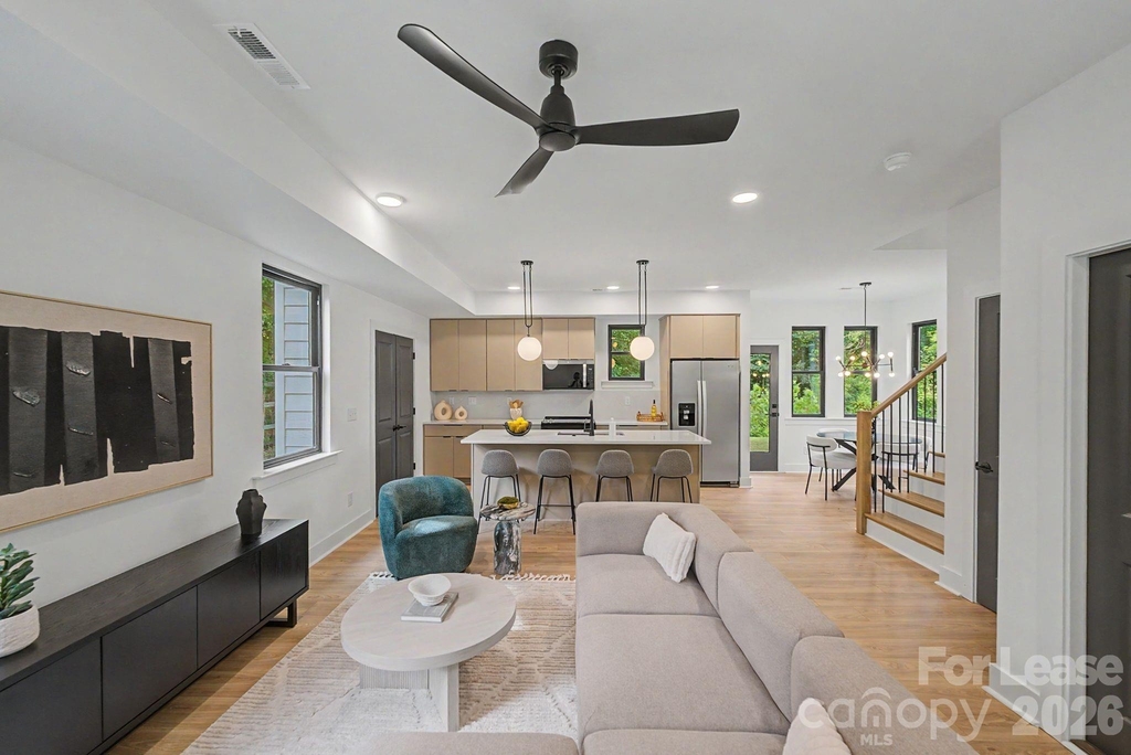 6717 Tracy Avenue - Photo 8