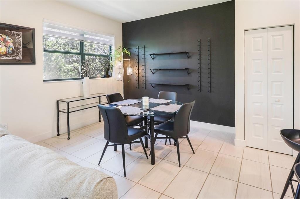 10473 Nw 82nd Street - Photo 4