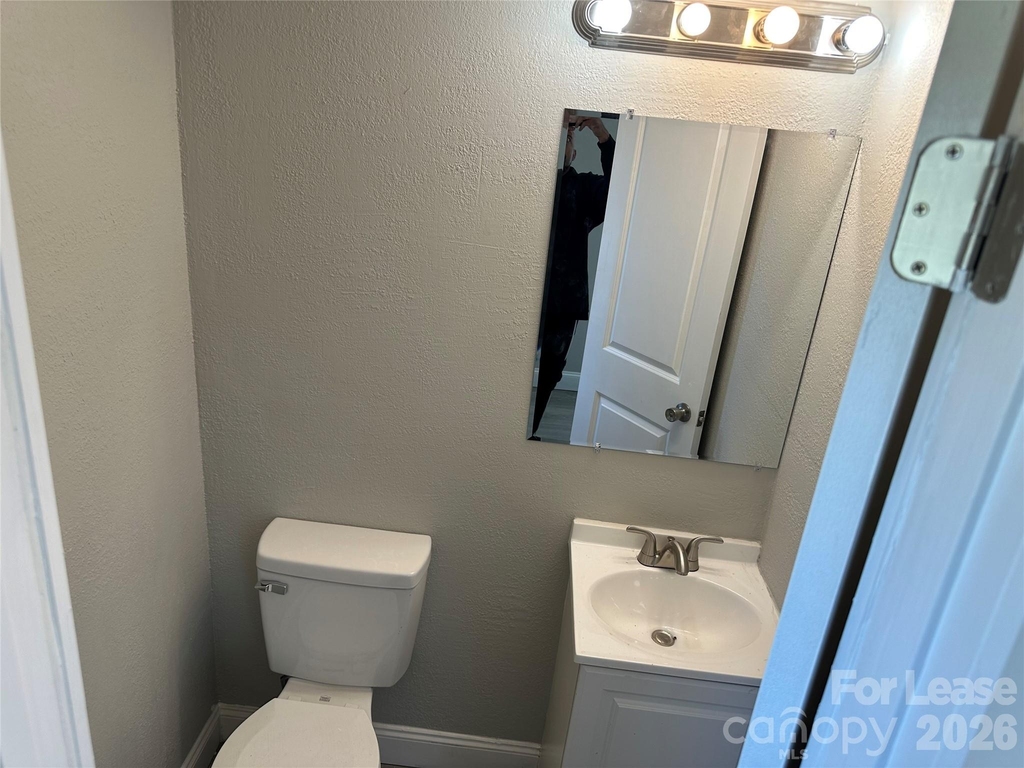 209 Brookview Road - Photo 17