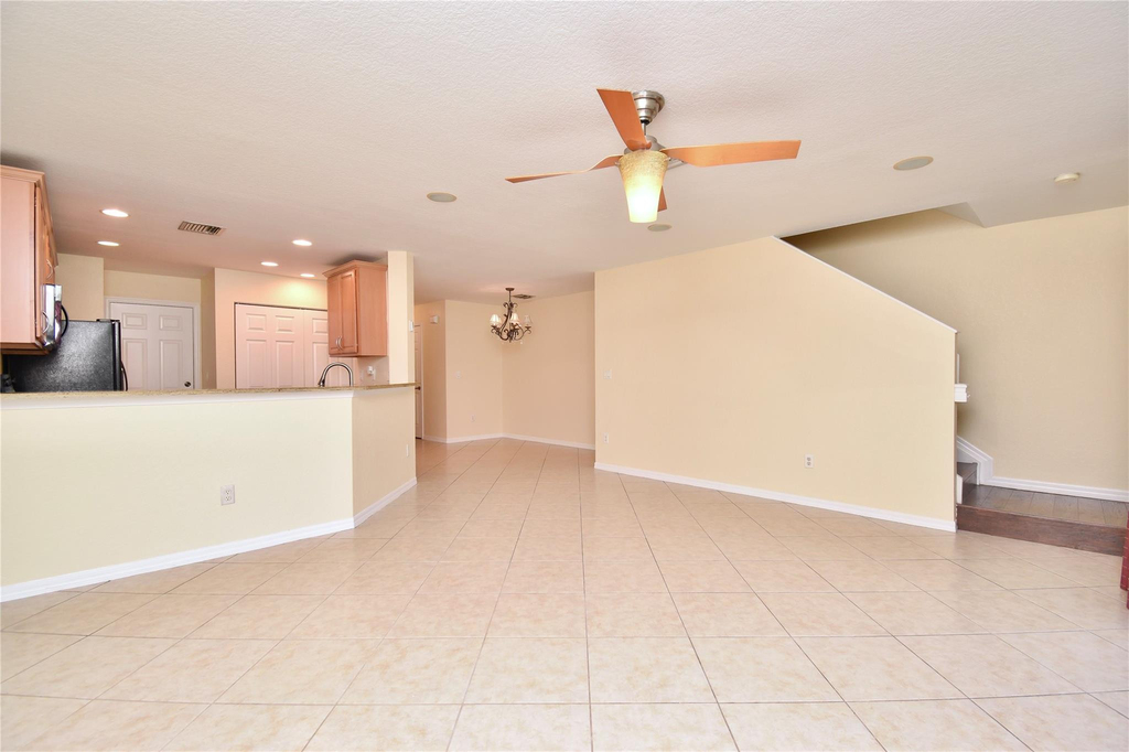 8982 Chambers Street - Photo 5
