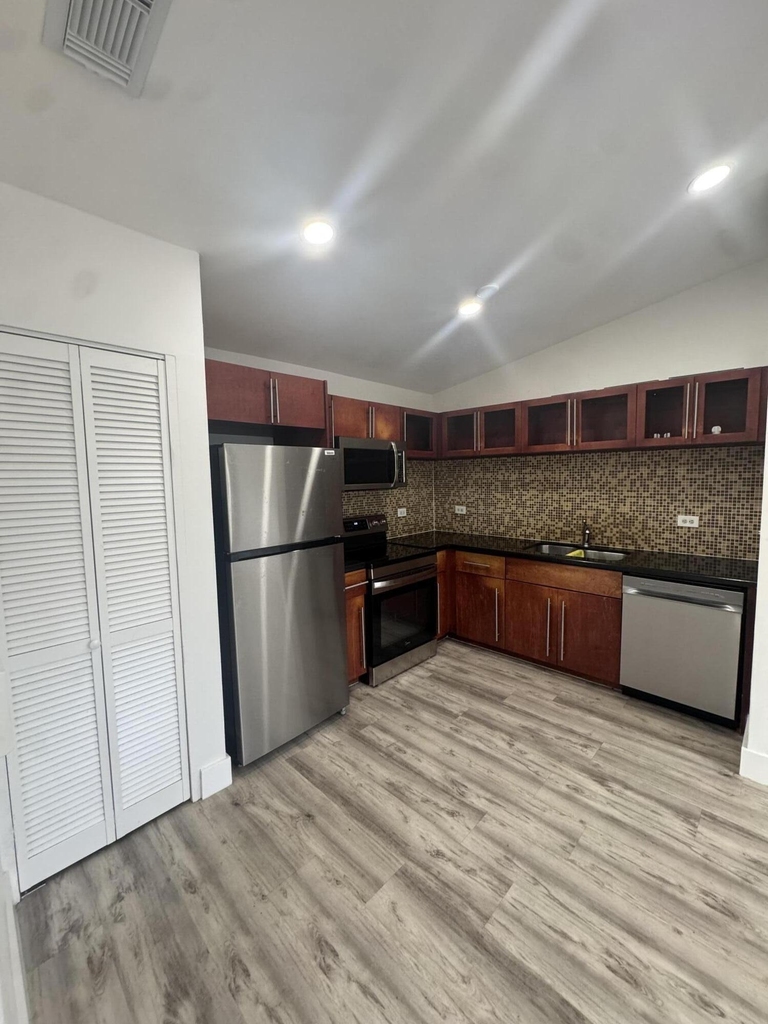 3610 N 56th Avenue - Photo 4
