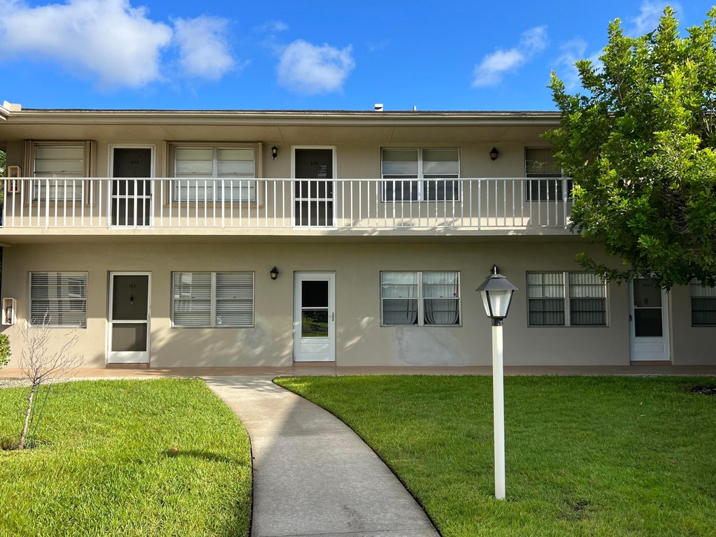 7 Lake Vista Trail - Photo 1
