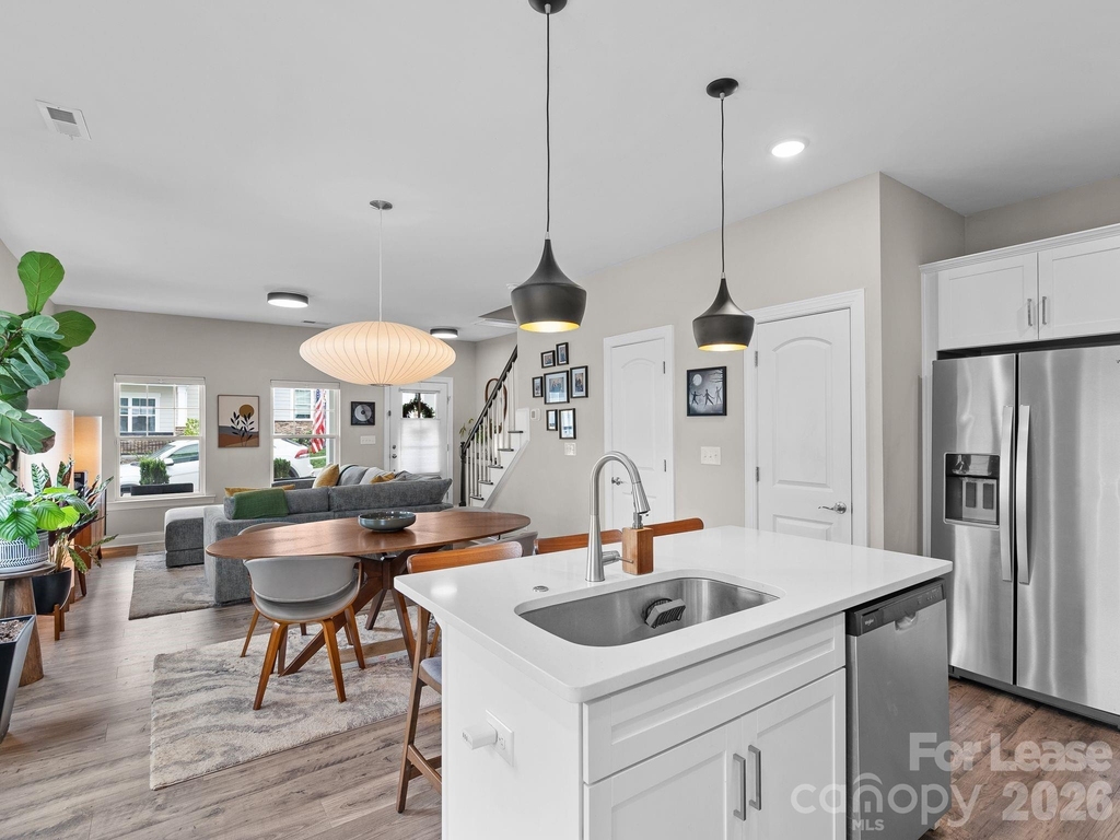 58 Walnut Springs Drive - Photo 7