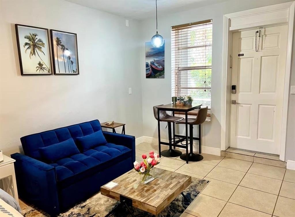 3312 Se 7th - Photo 3