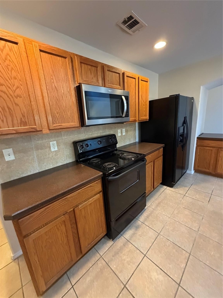 1142 Landon Lane - Photo 7