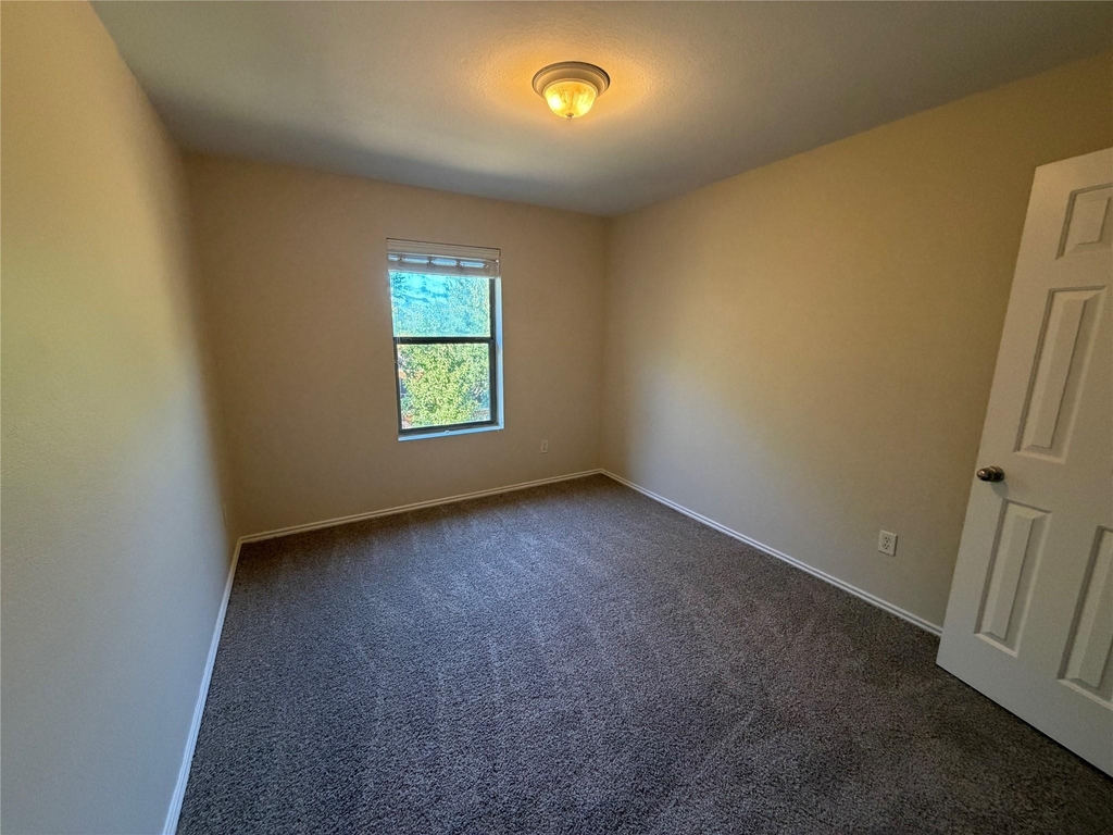 1142 Landon Lane - Photo 16