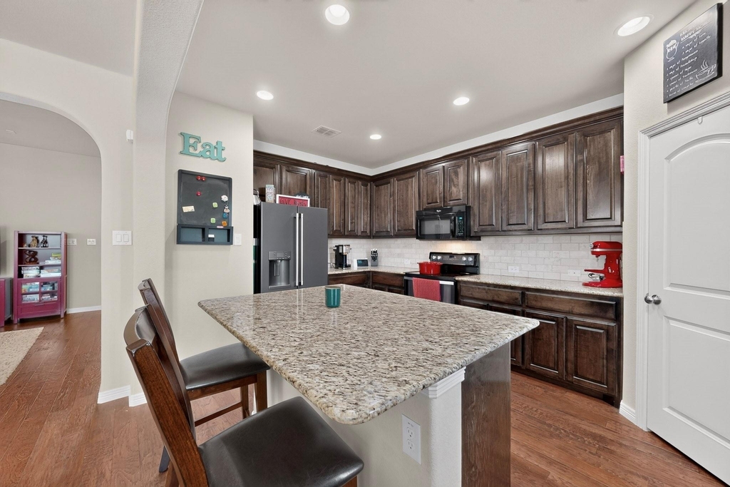 9215 Moon River Court - Photo 12