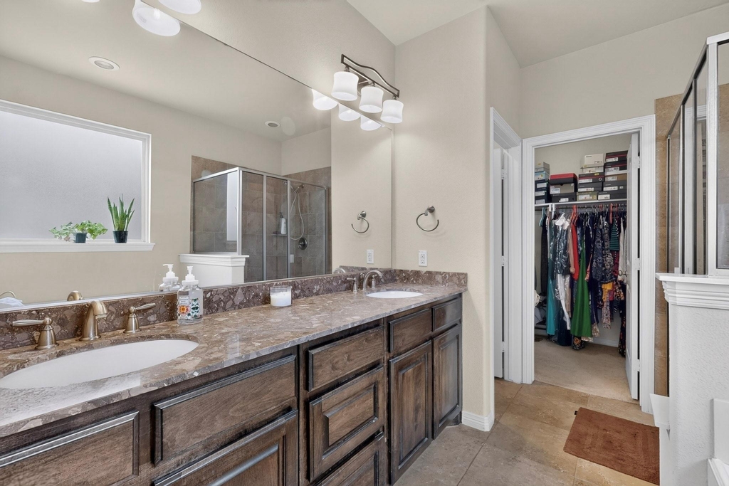 9215 Moon River Court - Photo 17