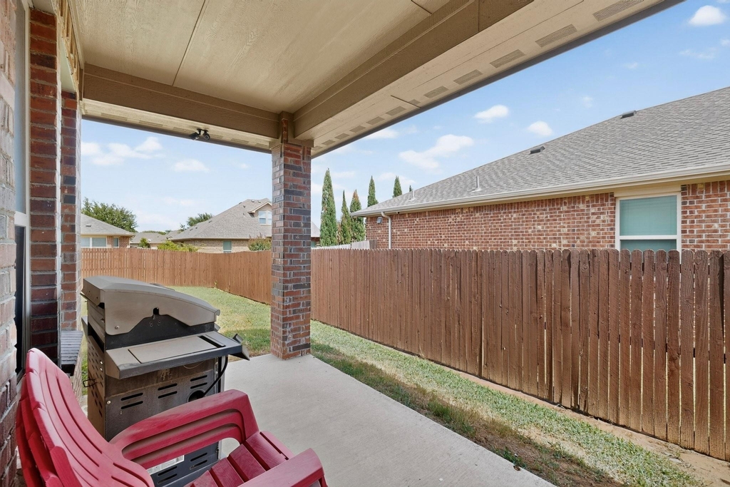 9215 Moon River Court - Photo 34
