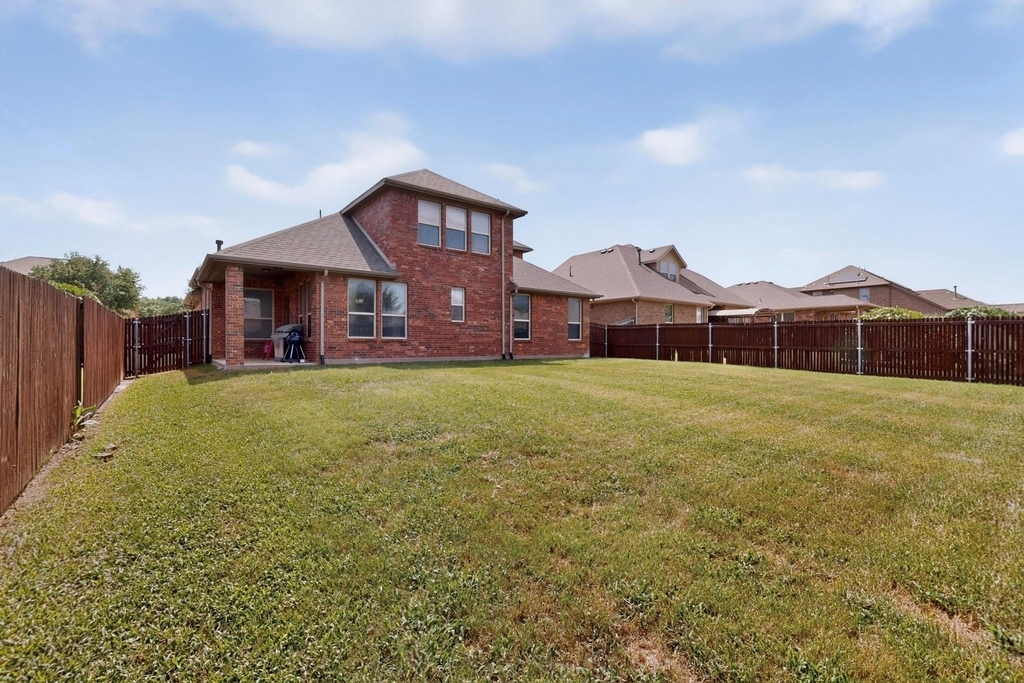 9215 Moon River Court - Photo 35