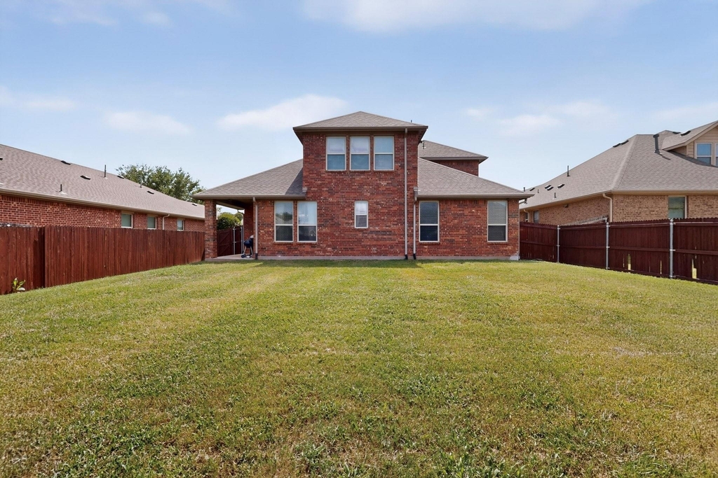 9215 Moon River Court - Photo 36