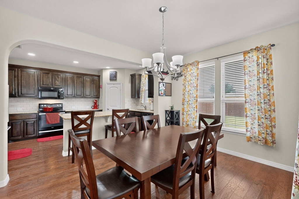 9215 Moon River Court - Photo 11
