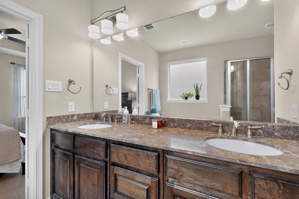 9215 Moon River Court - Photo 18