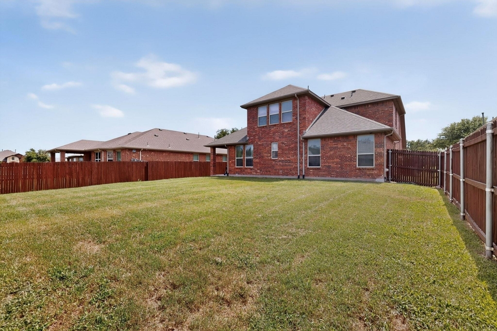 9215 Moon River Court - Photo 37