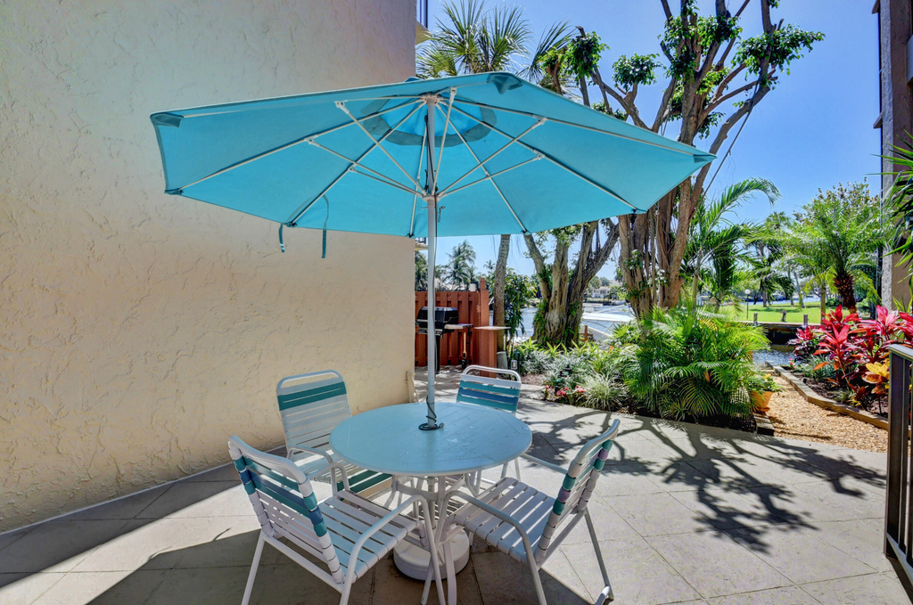17 Royal Palm Way - Photo 41