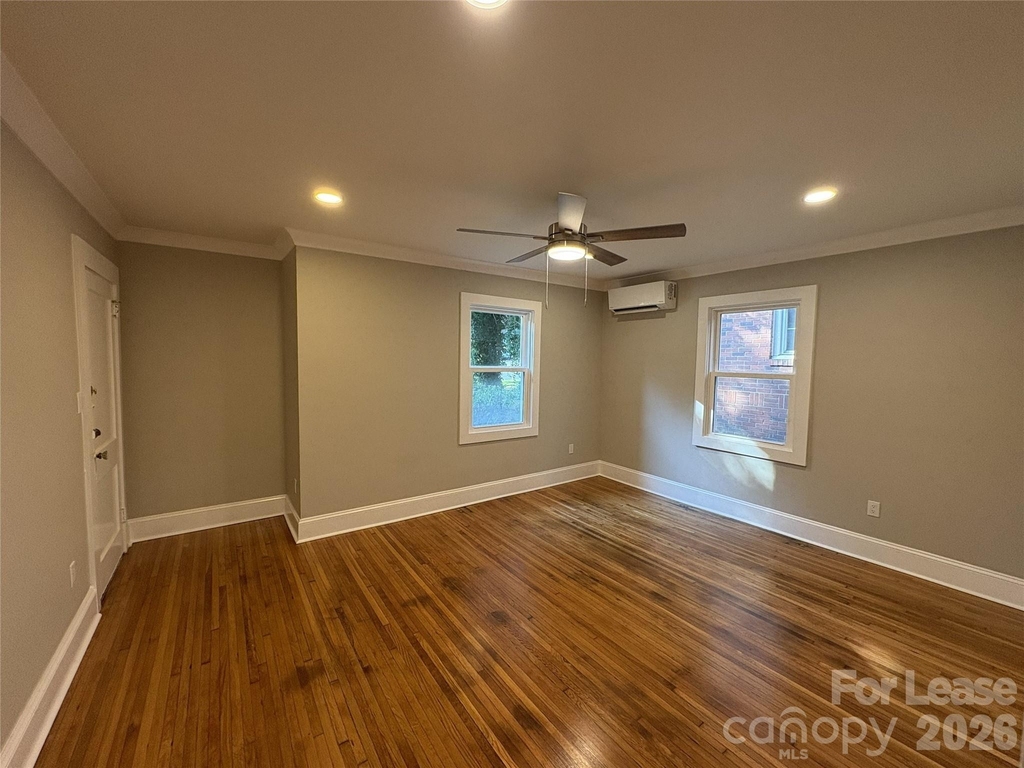 1412 Kenilworth Avenue - Photo 10