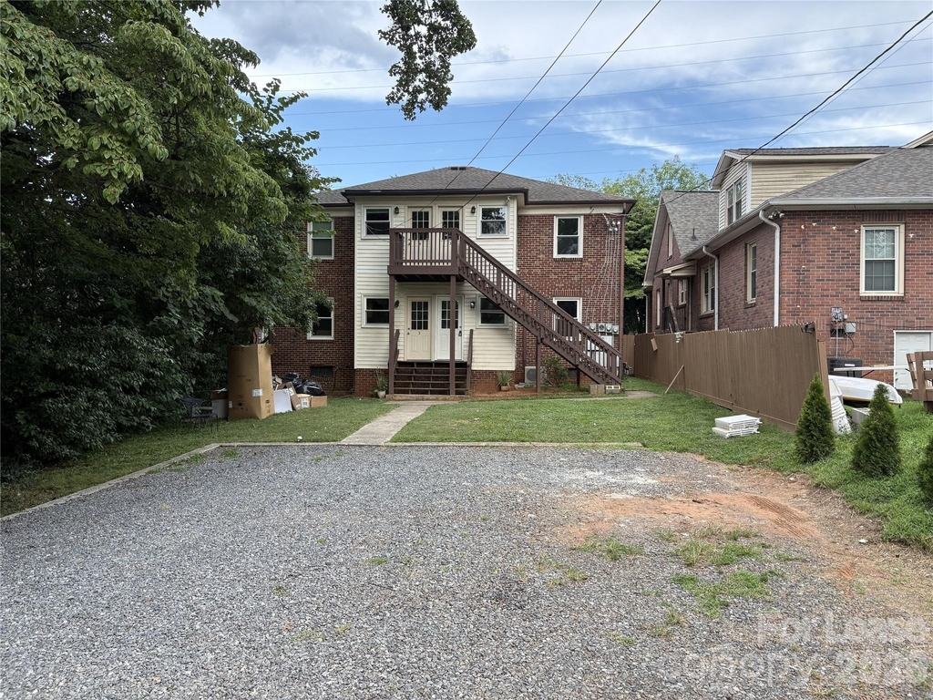 1412 Kenilworth Avenue - Photo 6