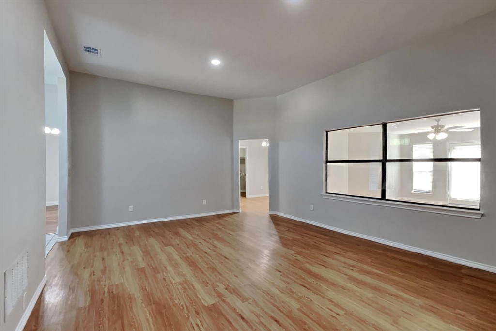 6602 Gardenia Drive - Photo 3