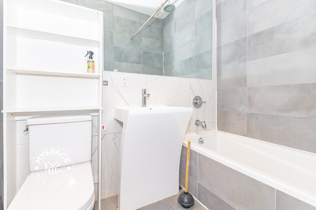 184 Suydam Street - Photo 10