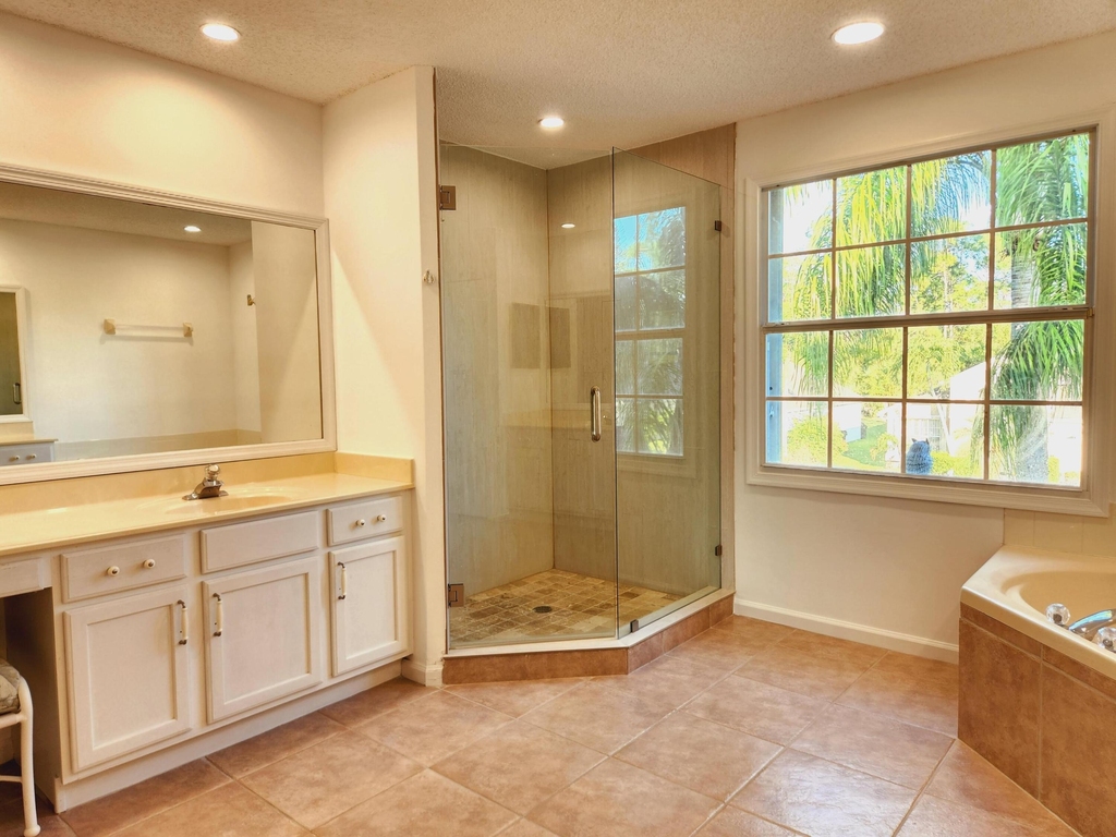 15188 Oak Chase Court - Photo 20