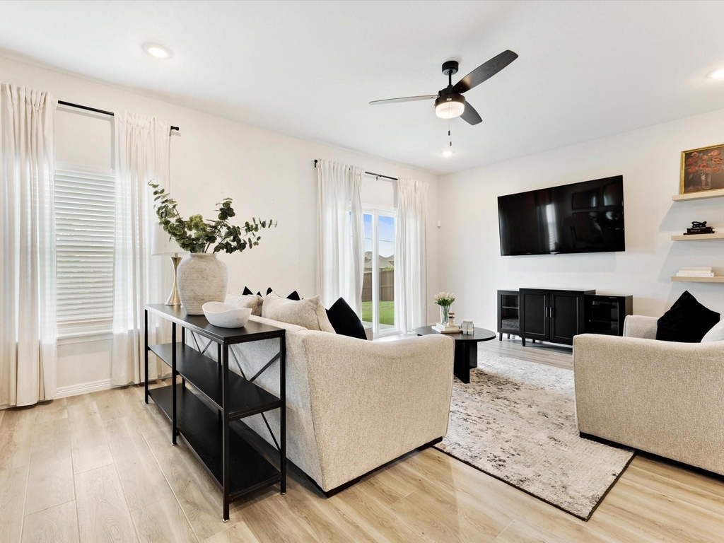 1141 Garden Grove Lane - Photo 10