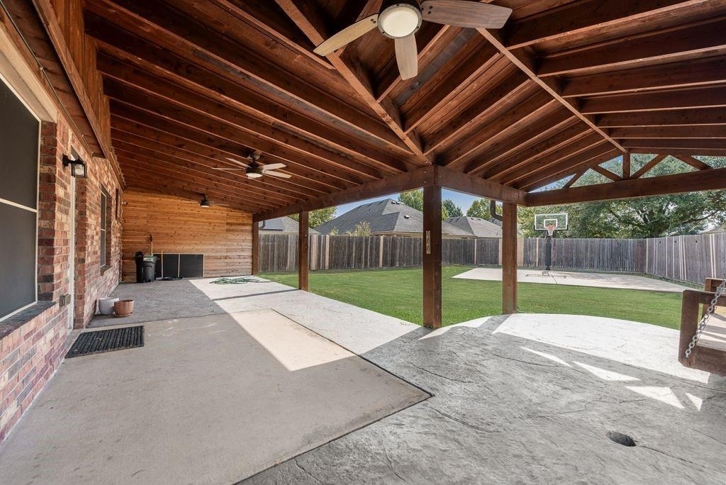 1816 Castle Creek Drive - Photo 27