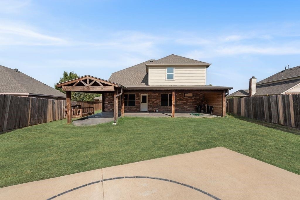 1816 Castle Creek Drive - Photo 29