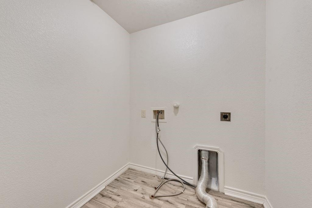 1816 Castle Creek Drive - Photo 14