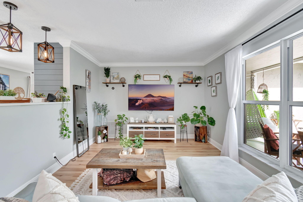 1066 Sw 25th Way - Photo 4