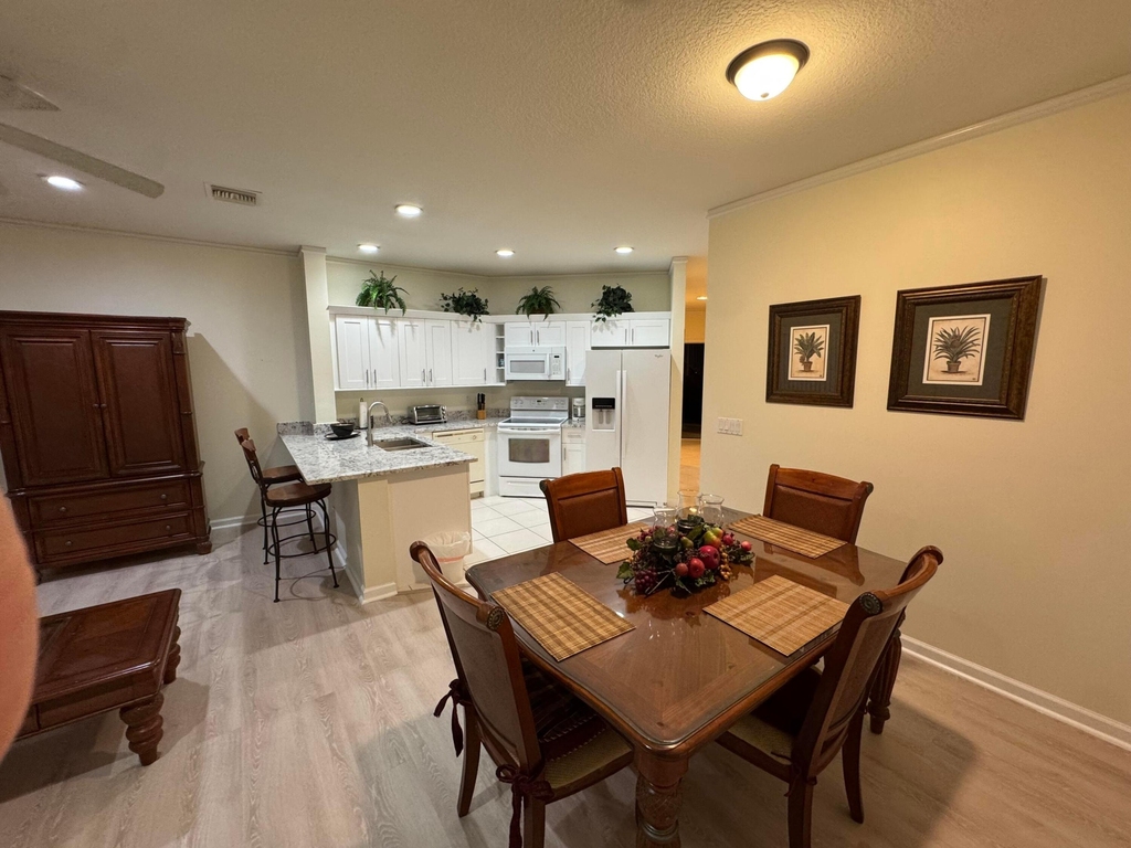 8246 Mulligan Circle - Photo 3