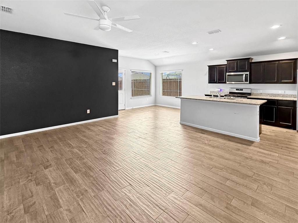9749 Walnut Cove Drive - Photo 2