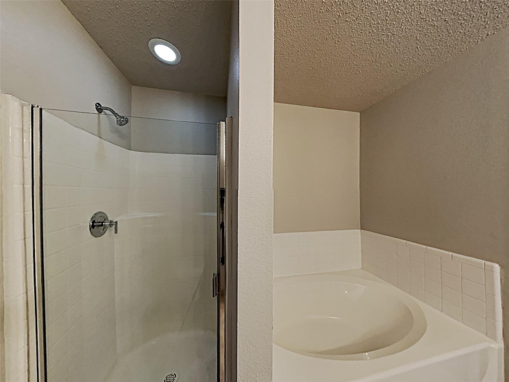1210 Hampton Drive - Photo 14