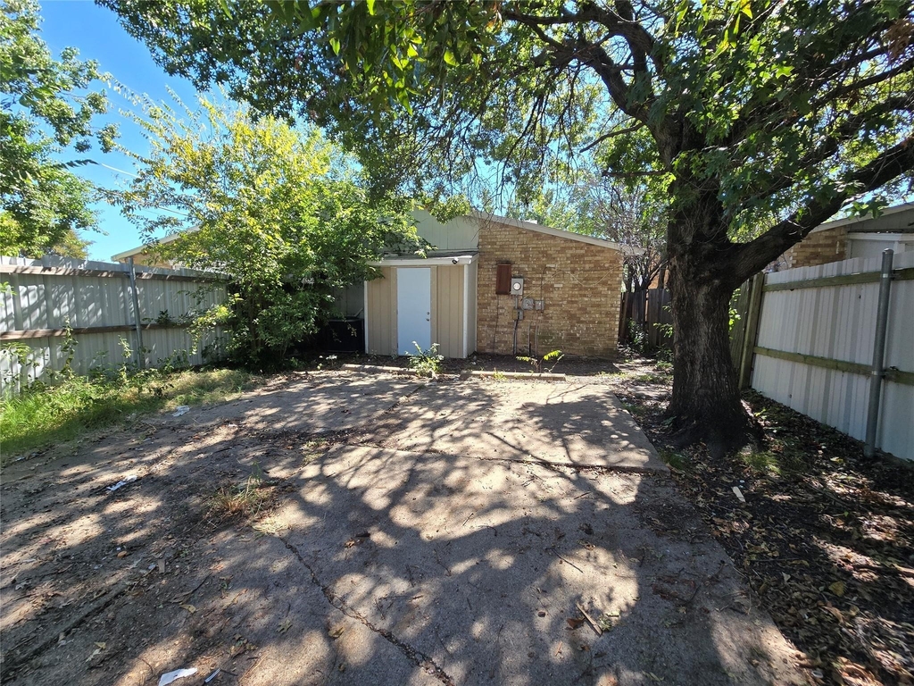 9571 Gonzales Drive - Photo 11