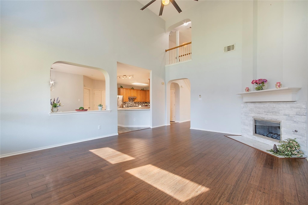8172 Peacock Lane - Photo 7