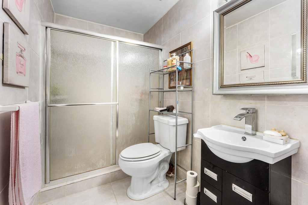 687 Marlboro Oval - Photo 12