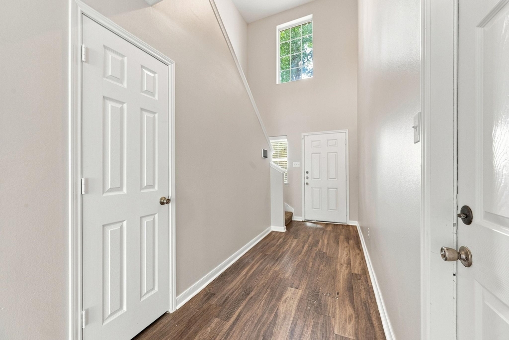 6811 Waterlilly View Lane - Photo 10