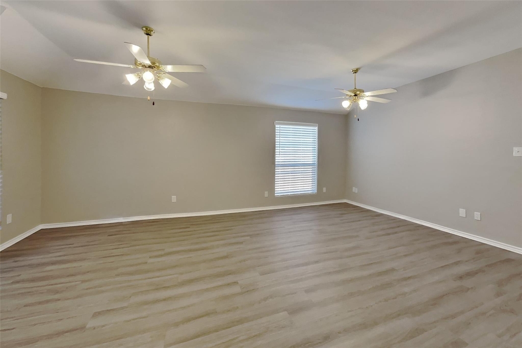 3205 Muleshoe Lane - Photo 5
