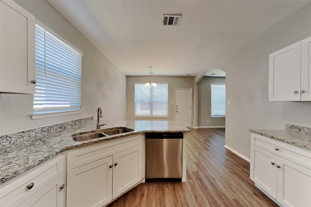 11616 Bobcat Drive - Photo 4