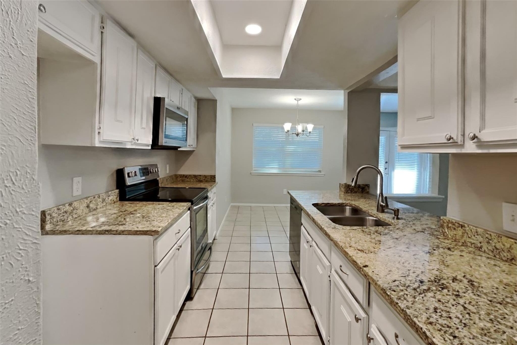 5423 Lansingford Trail - Photo 4