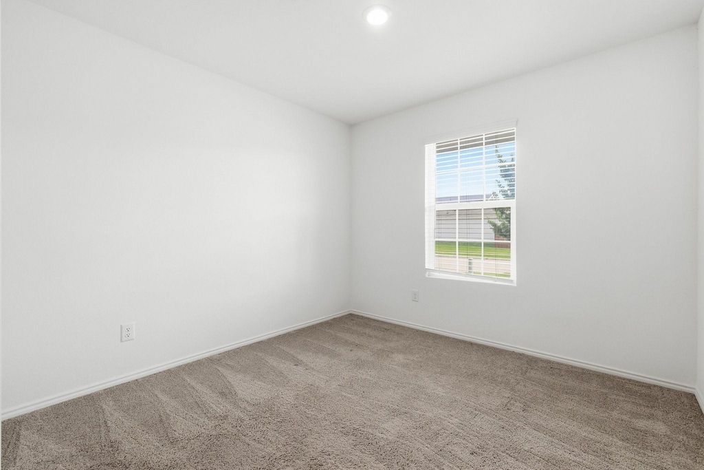 510 Olmstead Drive - Photo 12