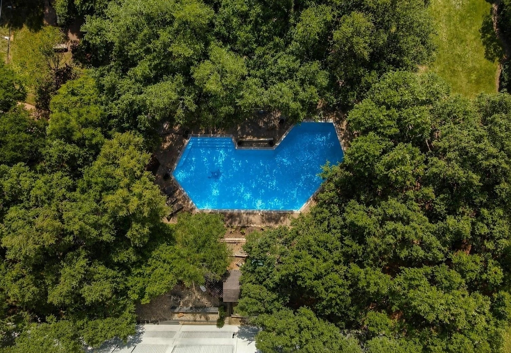 3883 Turtle Creek Boulevard - Photo 1