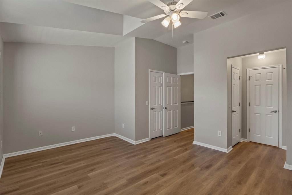 8015 Ederville Circle - Photo 9